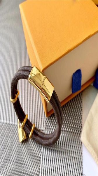 fashion classical round brown bangle pu leather lock bracelet with metal lock head designer bracelets in gift retail box stock sl05950893, Black
fashion classical round brown bangle pu leather lock bracelet with metal lock head designer bracelets in gift retail box stock sl05950893, Black