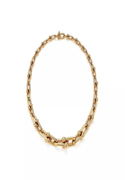 luxury designer horseshoe necklace jewelry set bracelet earrings female stainless steel fashion simple couple chain necklaces gift1019432, Black
luxury designer horseshoe necklace jewelry set bracelet earrings female stainless steel fashion simple couple chain necklaces gift1019432, Black