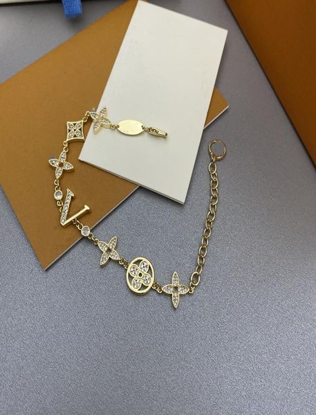 charm bracelets fashion style bracelets women bangle wristband cuff chain designer letter jewelry crystal 18k gold plated stainles2486038, Golden;silver
charm bracelets fashion style bracelets women bangle wristband cuff chain designer letter jewelry crystal 18k gold plated stainles2486038, Golden;silver