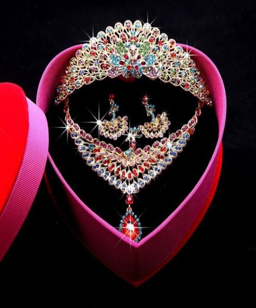 red color necklace earrings crown three piece jewelry sets rhinestone tiara wedding accessories parure jce0537721872, Slivery;golden
red color necklace earrings crown three piece jewelry sets rhinestone tiara wedding accessories parure jce0537721872, Slivery;golden