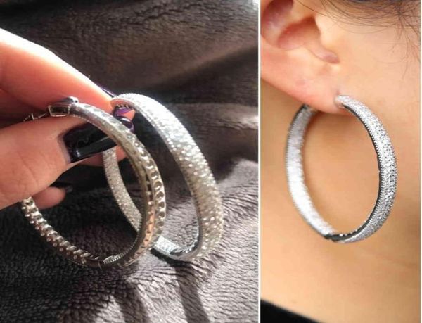 circle 25mm 50mm full cubic zirconia cz hoop earring classic 2019fashion clasp dainty gorgeous huggie cz hoop jewelry for women lj3639667, Golden
circle 25mm 50mm full cubic zirconia cz hoop earring classic 2019fashion clasp dainty gorgeous huggie cz hoop jewelry for women lj3639667, Golden