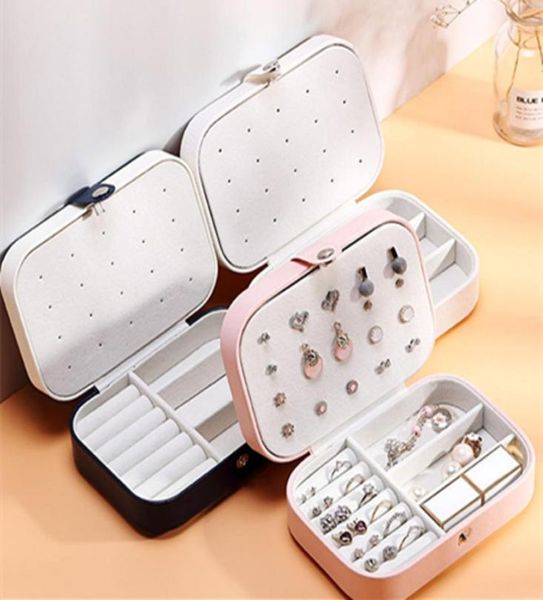 protable pu jewelry storage boxes mini jewelry collection organizer earrings necklace ring case travel accessories holder epacket 9011998, Black;white
protable pu jewelry storage boxes mini jewelry collection organizer earrings necklace ring case travel accessories holder epacket 9011998, Black;white