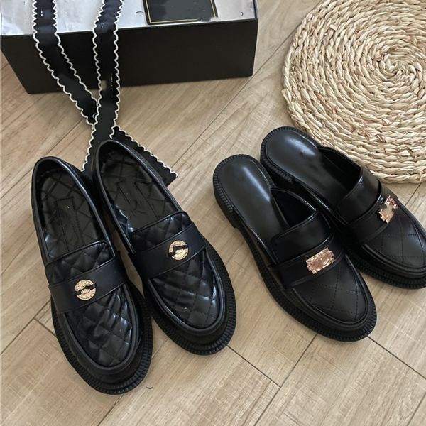 35-41 classic black leather quilted loafer designer dress shoes women's interlocking c sandal brands half slippers platform mules slide
35-41 classic black leather quilted loafer designer dress shoes women's interlocking c sandal brands half slippers platform mules slide