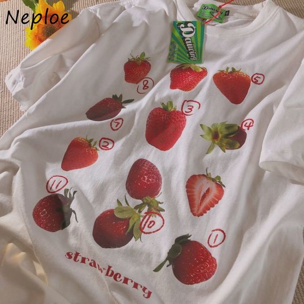 women's tshirt neploe american vintage oneck strawberry print tshirt summer loose short sleeve tee shirt y2k oversize cotton 230711, White
women's tshirt neploe american vintage oneck strawberry print tshirt summer loose short sleeve tee shirt y2k oversize cotton 230711, White
