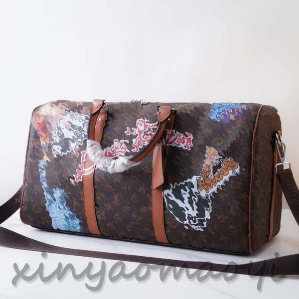 large capacity travel handbag boys and girls fashion travel backpack classic pattern cartoon print
large capacity travel handbag boys and girls fashion travel backpack classic pattern cartoon print