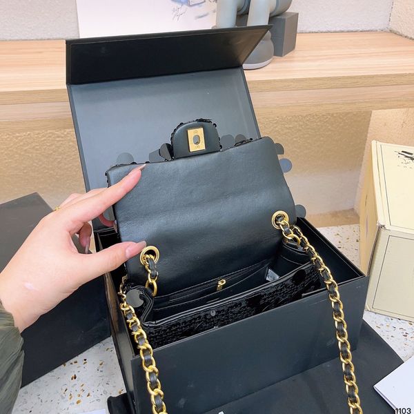 designer bag cf luxury fashion classic style caviar flap high-quality sequins shoulder bag with high-quality women's messenger bag
designer bag cf luxury fashion classic style caviar flap high-quality sequins shoulder bag with high-quality women's messenger bag