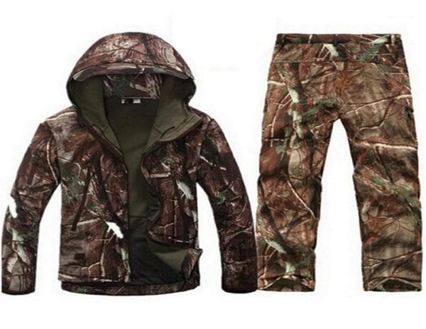 men039s jackets tactical softshell jacket men army waterproof hunting clothes military camouflage outwear fleece coats outdoor2892465, Black;brown
men039s jackets tactical softshell jacket men army waterproof hunting clothes military camouflage outwear fleece coats outdoor2892465, Black;brown