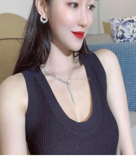 high-end luxurious ball lady necklace party gathering noble necklace circular superior quality tassels full body drill2379847, Silver
high-end luxurious ball lady necklace party gathering noble necklace circular superior quality tassels full body drill2379847, Silver