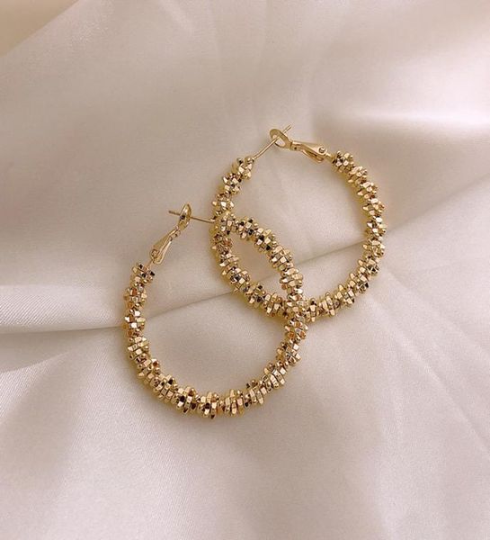 silver needle new metal wave pattern big circle earrings fashion light luxury french style celebrity temperament earrings4134488, Golden;silver
silver needle new metal wave pattern big circle earrings fashion light luxury french style celebrity temperament earrings4134488, Golden;silver