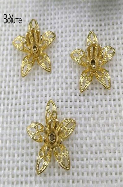 boyute 100 pieceslot metal brass stamping 14mm filigree flower stamen bead caps diy hand made jewelry findings components4140622, Silver
boyute 100 pieceslot metal brass stamping 14mm filigree flower stamen bead caps diy hand made jewelry findings components4140622, Silver