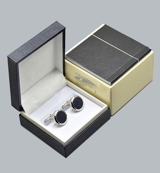 2021 luxury cufflinks good quality man classic style with jewelry logo 4 colors shirt cuff lm052150931, Silver
2021 luxury cufflinks good quality man classic style with jewelry logo 4 colors shirt cuff lm052150931, Silver
