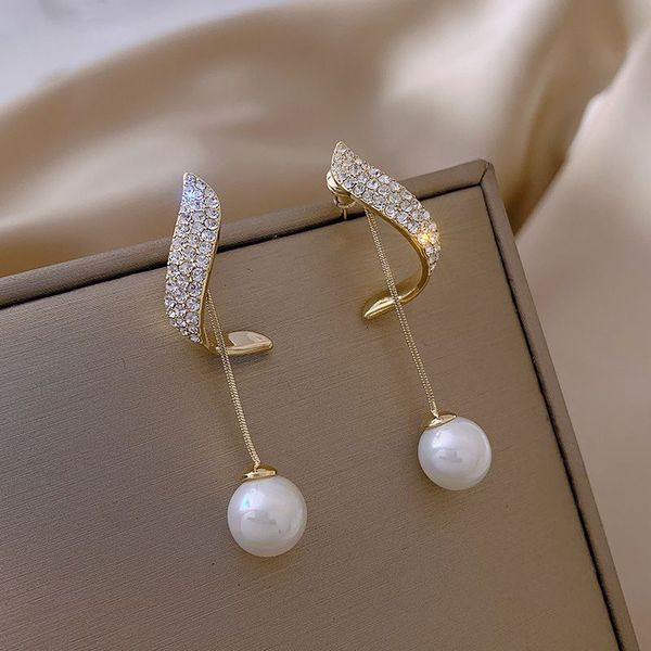 new classic elegant imitation pearl dangle earrings for women crystal long tassel exquisite drop earring wedding jewelry, Golden;silver
new classic elegant imitation pearl dangle earrings for women crystal long tassel exquisite drop earring wedding jewelry, Golden;silver