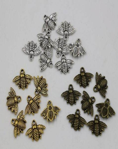 sell 210 pcs antique silver gold bronze zinc alloy lovely singlesided bee charm pendant 16x20mm diy jewelry6910737, Bronze;silver
sell 210 pcs antique silver gold bronze zinc alloy lovely singlesided bee charm pendant 16x20mm diy jewelry6910737, Bronze;silver