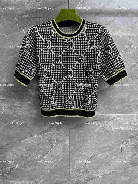 women's sweaters designer 23ss sweater wool jacquard cardigan temperent v-neck loose and slim full combination pattern luxury fdax, White;black
women's sweaters designer 23ss sweater wool jacquard cardigan temperent v-neck loose and slim full combination pattern luxury fdax, White;black
