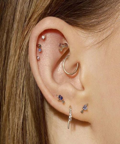 2021 new tiny 925 sterling silver blue crystal cz heart stud earring with arrow stud earrings for woman romantic wedding jewelry g5506247, Golden;silver
2021 new tiny 925 sterling silver blue crystal cz heart stud earring with arrow stud earrings for woman romantic wedding jewelry g5506247, Golden;silver