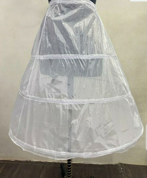 2017 wedding accessrios with long veil short veil crown petticoats gloves etc total 115pcd
2017 wedding accessrios with long veil short veil crown petticoats gloves etc total 115pcd