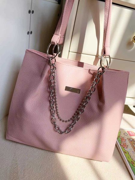 chain tote bag female niche large capacity shoulder bag pink class commuting bag handheld
chain tote bag female niche large capacity shoulder bag pink class commuting bag handheld
