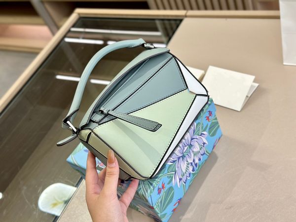 fashion designer bags women's elegant tote bags show style evening crossbody bags perfect for casual fashion multi-color
fashion designer bags women's elegant tote bags show style evening crossbody bags perfect for casual fashion multi-color