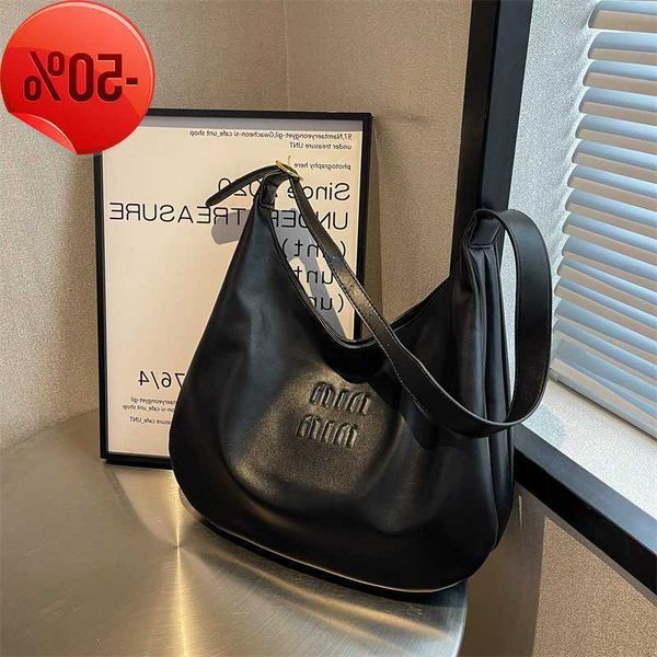 stylish shoulder bag for underarm women's high capacity 2023 new korean com-muter versatile fashion shoulder evening clutches handbags
stylish shoulder bag for underarm women's high capacity 2023 new korean com-muter versatile fashion shoulder evening clutches handbags