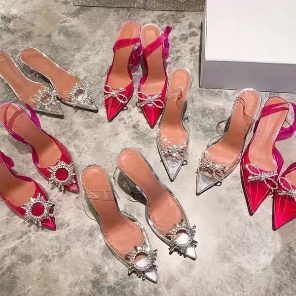 2023 amina muaddi high heels single designers deluxe women dress shoes versatile spring and autumn original head with heel french stylist, Black
2023 amina muaddi high heels single designers deluxe women dress shoes versatile spring and autumn original head with heel french stylist, Black