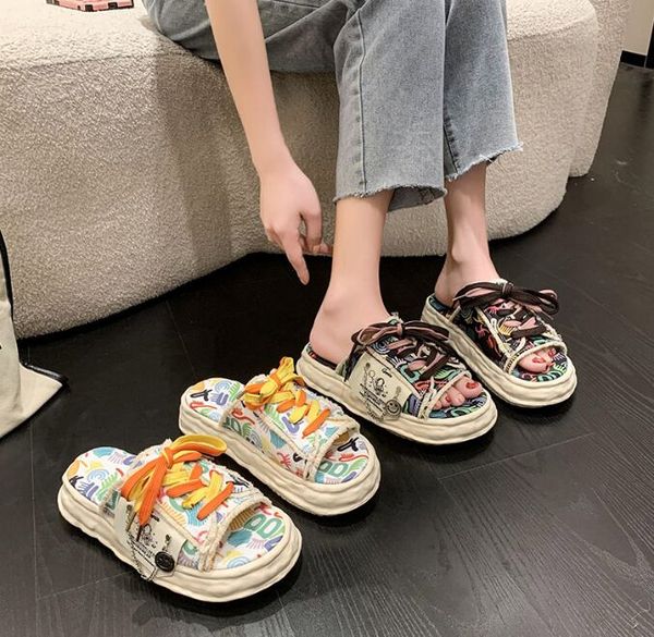 fashion design summer women graffiti slippers platform shoes mules flip flops street sandals clogs flat casual shoes for female for girls sh, Black
fashion design summer women graffiti slippers platform shoes mules flip flops street sandals clogs flat casual shoes for female for girls sh, Black