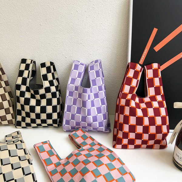mini niche designer knitted checkerboard bag advanced texture handbag leisure tote handbag
mini niche designer knitted checkerboard bag advanced texture handbag leisure tote handbag