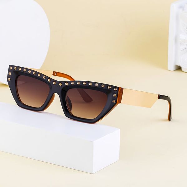 europe and the united states new fashion cat-eye sunglasses female fashion personality small frame diamond sunglasses, White;black
europe and the united states new fashion cat-eye sunglasses female fashion personality small frame diamond sunglasses, White;black