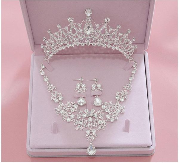 whole fashion crystal wedding bridal jewelry sets women bride tiara crowns earring necklace wedding jewelry acces5601144, Slivery;golden
whole fashion crystal wedding bridal jewelry sets women bride tiara crowns earring necklace wedding jewelry acces5601144, Slivery;golden