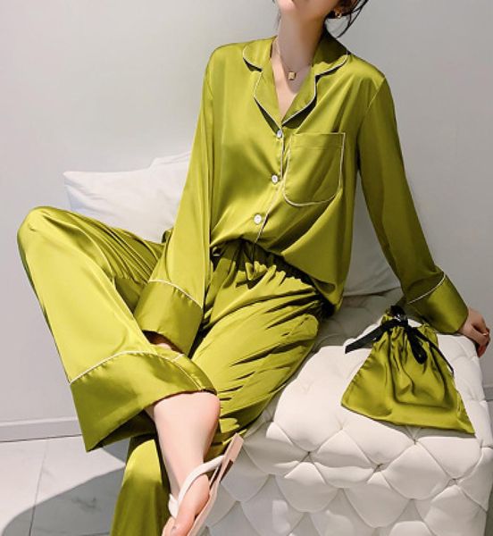 2020 spring summer ladies pajamas suit longsleeved home service simulation silk cloth bag to sleep night wear pyjamas8777203, Black;red
2020 spring summer ladies pajamas suit longsleeved home service simulation silk cloth bag to sleep night wear pyjamas8777203, Black;red
