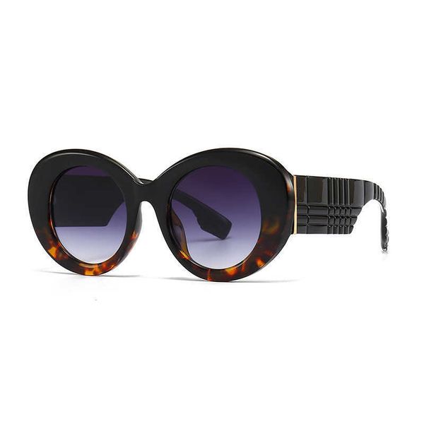 large frame circular street p ins color trend show sunglasses 86648, White;black
large frame circular street p ins color trend show sunglasses 86648, White;black