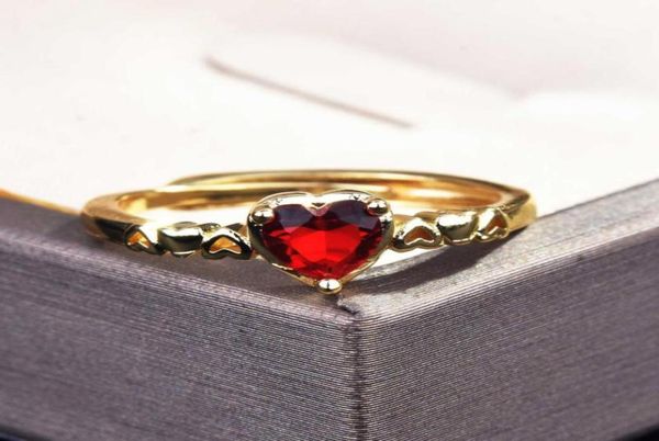wedding rings exquisite red heartshape crystal zircon ring for women charms anniversary jewelry elegant ladies party accessories3695686, Slivery;golden
wedding rings exquisite red heartshape crystal zircon ring for women charms anniversary jewelry elegant ladies party accessories3695686, Slivery;golden
