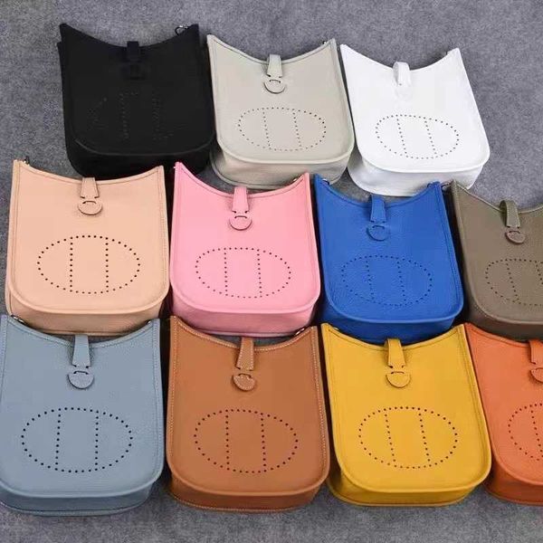 designer hemrres bag evelynn shoulder evelyns one crossbody leather womens bag casual versatile layer cowhide bucket litchi pattern handbag
designer hemrres bag evelynn shoulder evelyns one crossbody leather womens bag casual versatile layer cowhide bucket litchi pattern handbag