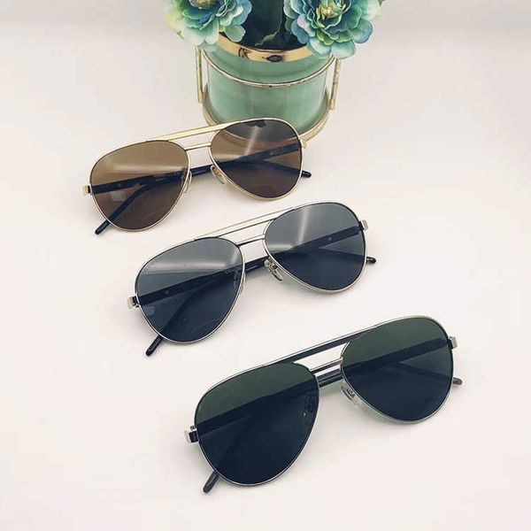 Designer sunglasses fashion luxury brand for men and women G high quality metal toad Sunglasses (male) Pilot (female) UV 400 outdoor travel beach party
Designer sunglasses fashion luxury brand for men and women G high quality metal toad Sunglasses (male) Pilot (female) UV 400 outdoor travel beach party