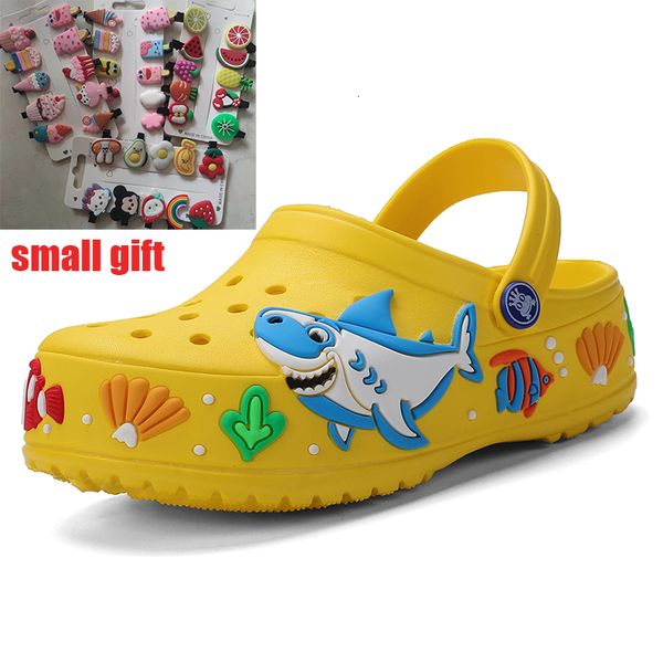 sandals cartoon children baby boys girls mules summer garden beach slippers sandals caves baby anti slip shoes 230711, Black
sandals cartoon children baby boys girls mules summer garden beach slippers sandals caves baby anti slip shoes 230711, Black