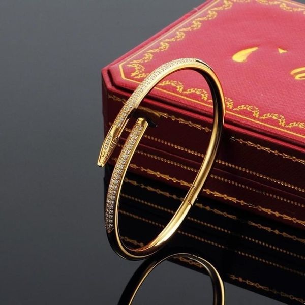 aaa full star nail bracelet luxury classic love bracelets fashion cuff bangle gold jewelry valentine's day gift high edition titanium s, Black
aaa full star nail bracelet luxury classic love bracelets fashion cuff bangle gold jewelry valentine's day gift high edition titanium s, Black