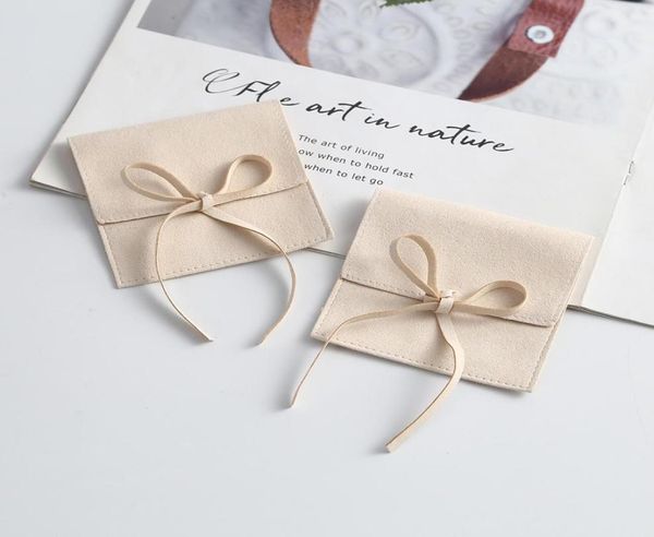 beige microfiber suede jewelry small envelope bag with rope packaging pouch wedding gift party bags1324102, Pink;blue
beige microfiber suede jewelry small envelope bag with rope packaging pouch wedding gift party bags1324102, Pink;blue