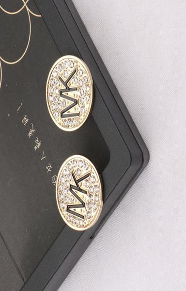 fashion women 18k gold plated designer ear stud earrings brand designers round geometry double letters crystal rhinestone earring 7487672, Golden;silver
fashion women 18k gold plated designer ear stud earrings brand designers round geometry double letters crystal rhinestone earring 7487672, Golden;silver