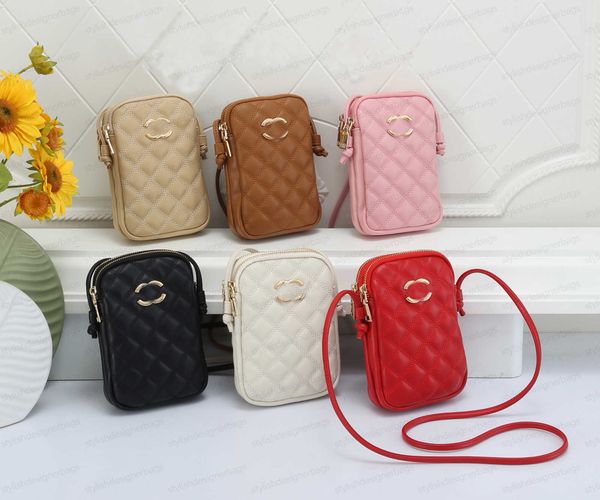 designer bag shoulder bag cross body bag summer small bag women's new fashion rhomboid bag luxury large capacity solid colored bag styl
designer bag shoulder bag cross body bag summer small bag women's new fashion rhomboid bag luxury large capacity solid colored bag styl