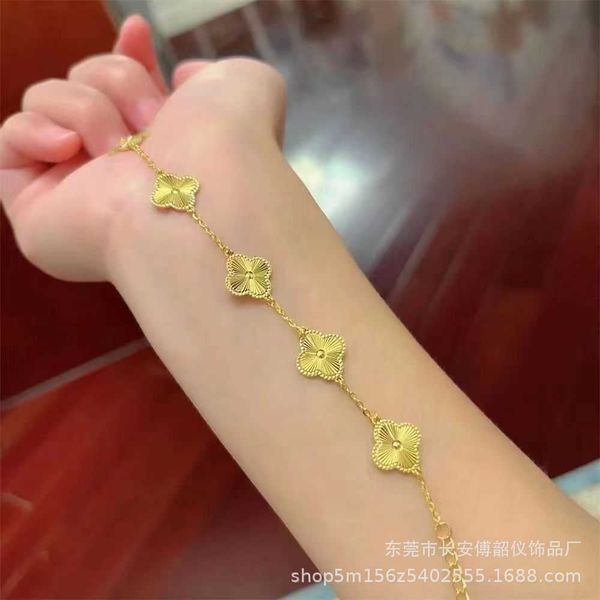 luxury niche design advanced sense colorfast titanium steel four leaf clover five flower bracelet taobao tiktok, Golden;silver
luxury niche design advanced sense colorfast titanium steel four leaf clover five flower bracelet taobao tiktok, Golden;silver