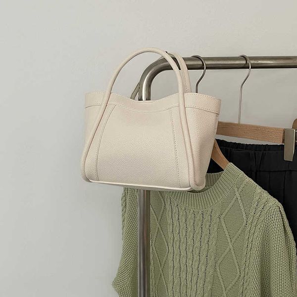 designer bag tao chuan early spring candy color portable vegetable basket tote bag small and fashionable versatile crossbody bag water bucke
designer bag tao chuan early spring candy color portable vegetable basket tote bag small and fashionable versatile crossbody bag water bucke