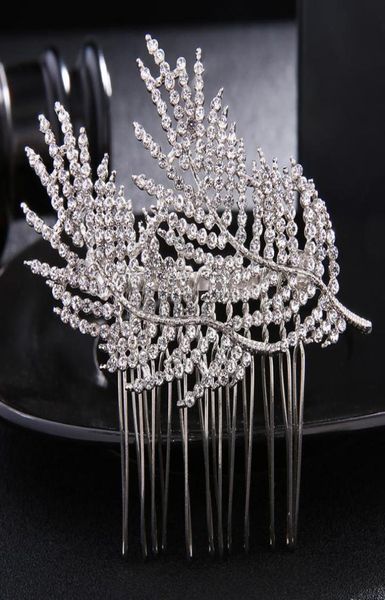 alloy leaf rhinestones wedding hair comb crown beautiful bridal hair jewelry hair accessories fashion women hairpieces jch1216935876, Golden;white
alloy leaf rhinestones wedding hair comb crown beautiful bridal hair jewelry hair accessories fashion women hairpieces jch1216935876, Golden;white