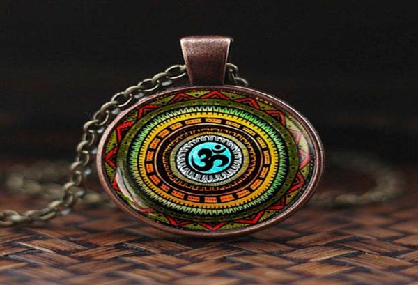 2019 vintage buddhism necklace chakra glass cabochon pendant jewelry om india yoga mandala necklaces gift9797698, Silver
2019 vintage buddhism necklace chakra glass cabochon pendant jewelry om india yoga mandala necklaces gift9797698, Silver