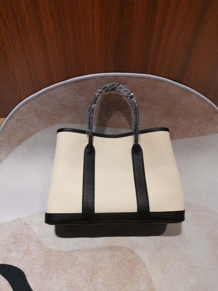 9a women's handbag designer luxury handbag women's shoulder bag women's handbag fashion brand handbag women bag lady bag
9a women's handbag designer luxury handbag women's shoulder bag women's handbag fashion brand handbag women bag lady bag