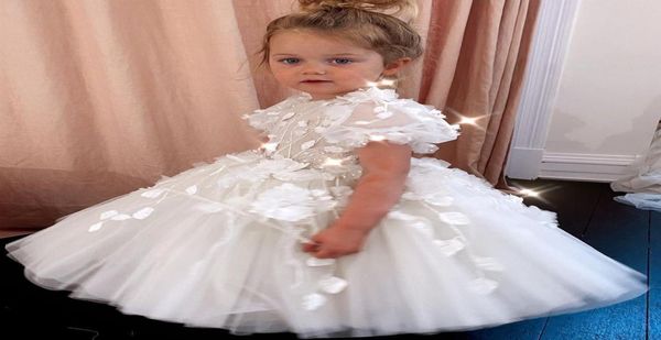 2021 flower girls dresses for weddings lace appliques short sleeves birthday dress children party kids girl ball gowns 3d floral f9786234, White;blue
2021 flower girls dresses for weddings lace appliques short sleeves birthday dress children party kids girl ball gowns 3d floral f9786234, White;blue