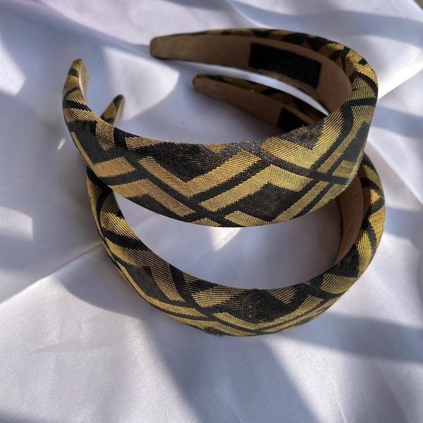 vintage brand designer letter stripe printing headbands for women wide-brimmed thicken spring hairbands headwrap cloth fabric headwear stree, Silver
vintage brand designer letter stripe printing headbands for women wide-brimmed thicken spring hairbands headwrap cloth fabric headwear stree, Silver