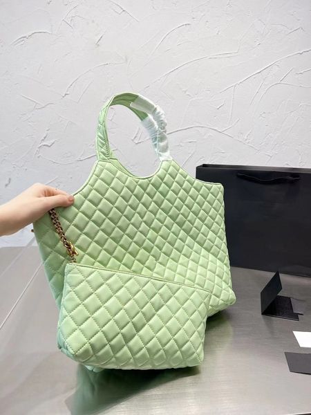 fashion handbag icare maxi bag designer bag women tote bags large handbags attaches luxury crossbody shopping beach coin shoulders bag
fashion handbag icare maxi bag designer bag women tote bags large handbags attaches luxury crossbody shopping beach coin shoulders bag