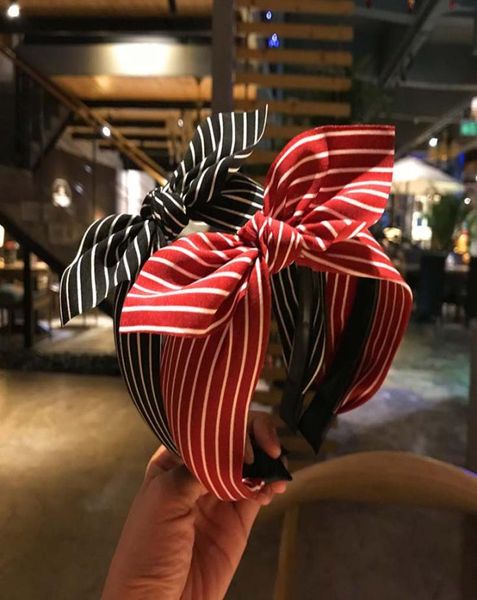 rabbit ears hairbands striped knot headbands for women girls head bands new fashion bow hair accesories8385670, Slivery;white
rabbit ears hairbands striped knot headbands for women girls head bands new fashion bow hair accesories8385670, Slivery;white