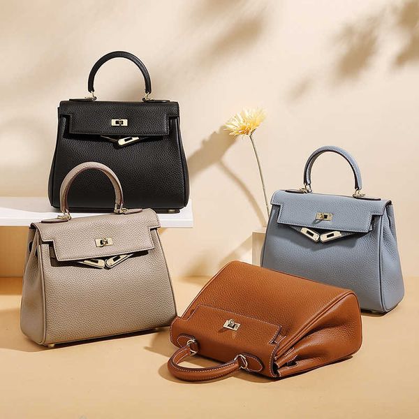 luxury designer tote bags h home kelys online store 2023 new fashion little people light head layer cow leather bag handheld women with real
luxury designer tote bags h home kelys online store 2023 new fashion little people light head layer cow leather bag handheld women with real