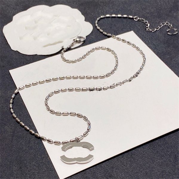 women's brand jewelry pendant necklace double letter designer ccity gold silver necklaces girl chokers man 5433
women's brand jewelry pendant necklace double letter designer ccity gold silver necklaces girl chokers man 5433