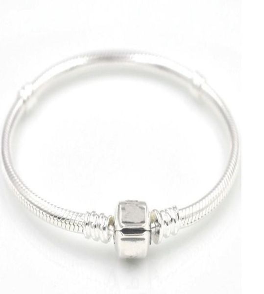 3mm 17-21cm 925 silver plated bracelet chain with barrel clasp fit european beads for bracelet with without logo diy5551093, Golden;silver
3mm 17-21cm 925 silver plated bracelet chain with barrel clasp fit european beads for bracelet with without logo diy5551093, Golden;silver
